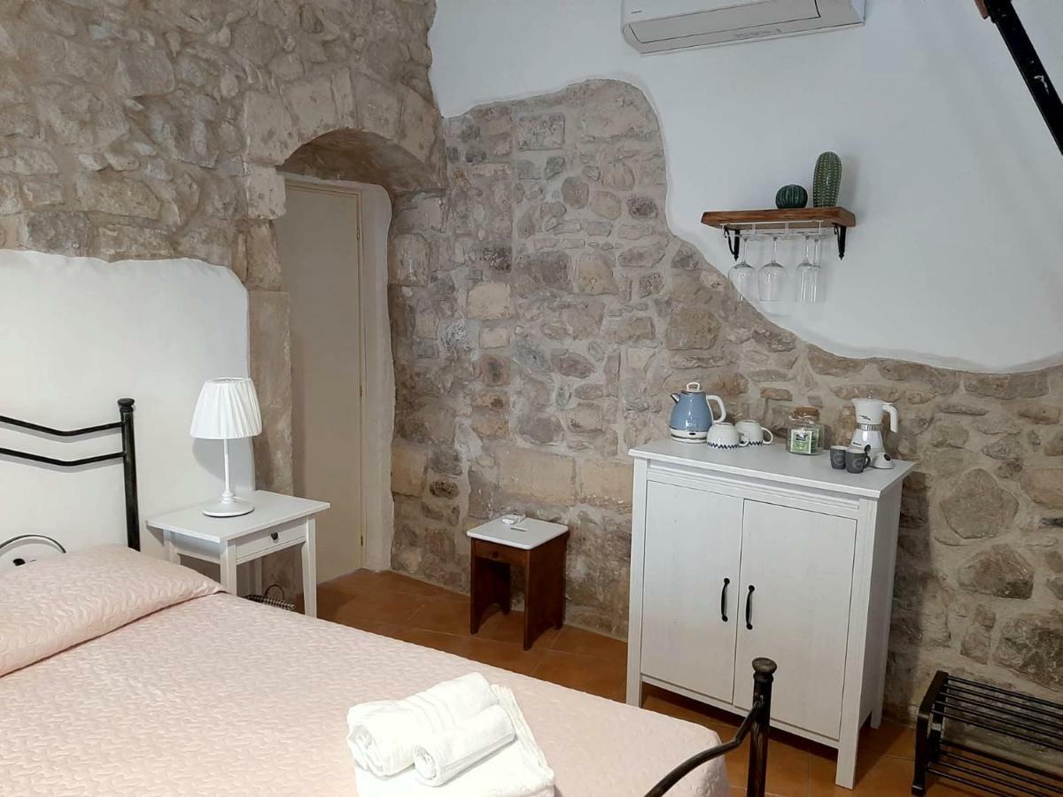Pura Vida Iblea Hotel Рагуза Екстериор снимка