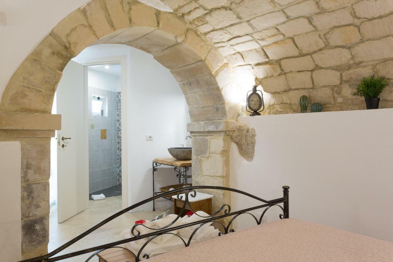 Pura Vida Iblea Hotel Рагуза Екстериор снимка