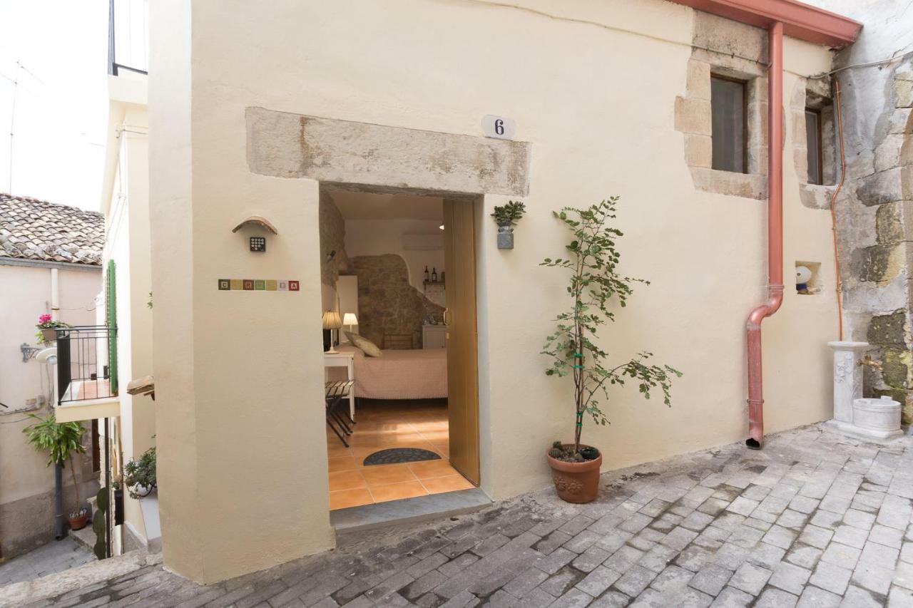 Pura Vida Iblea Hotel Рагуза Екстериор снимка