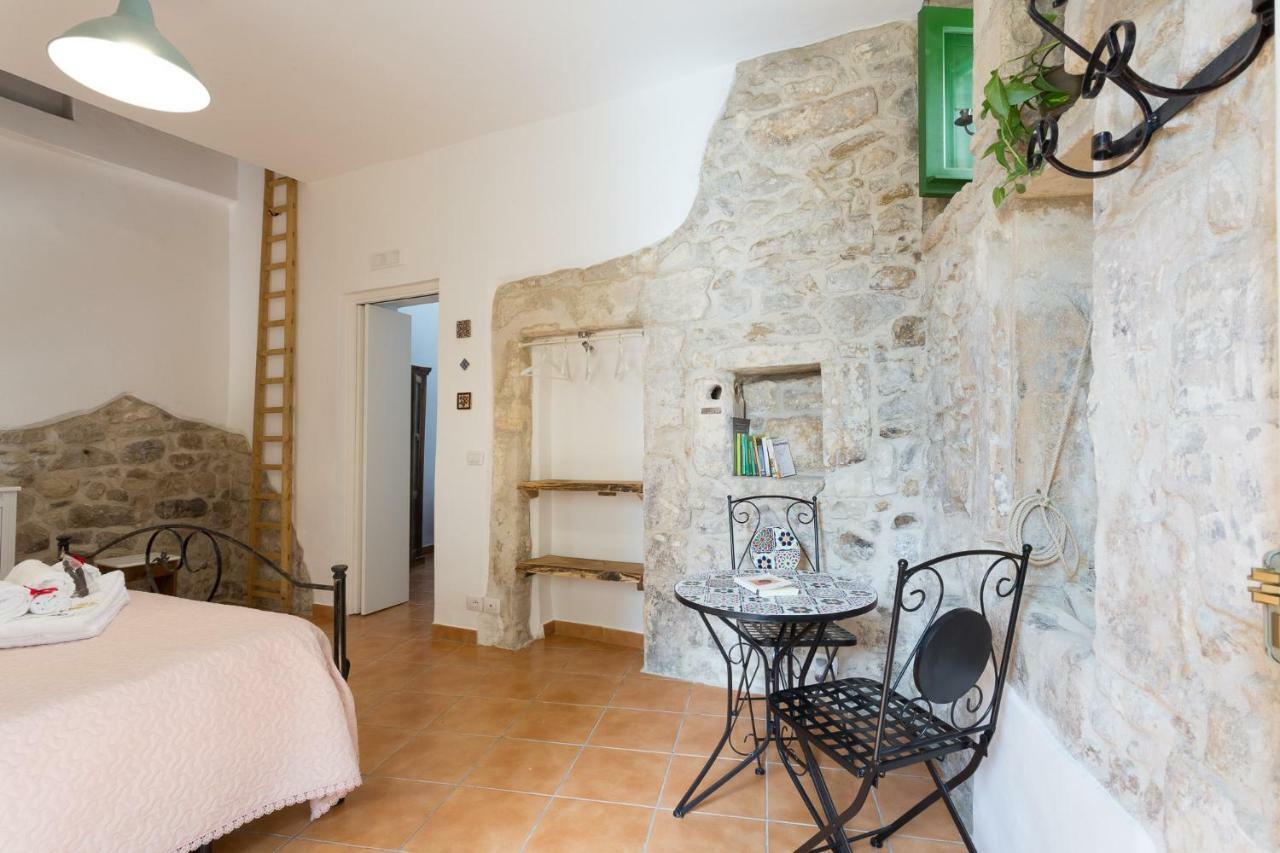 Pura Vida Iblea Hotel Рагуза Екстериор снимка