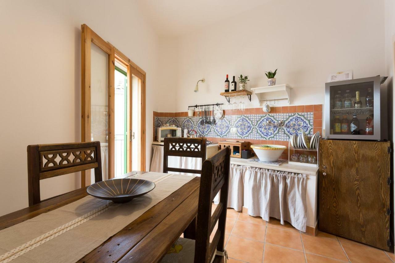 Pura Vida Iblea Hotel Рагуза Екстериор снимка